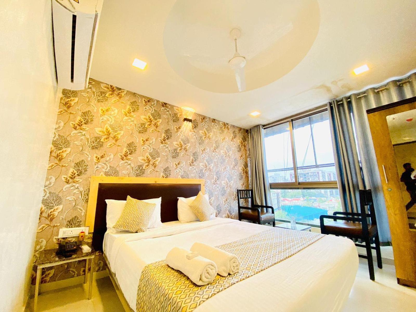 Hotel Alexa By Abc Ahmedabad Exterior photo